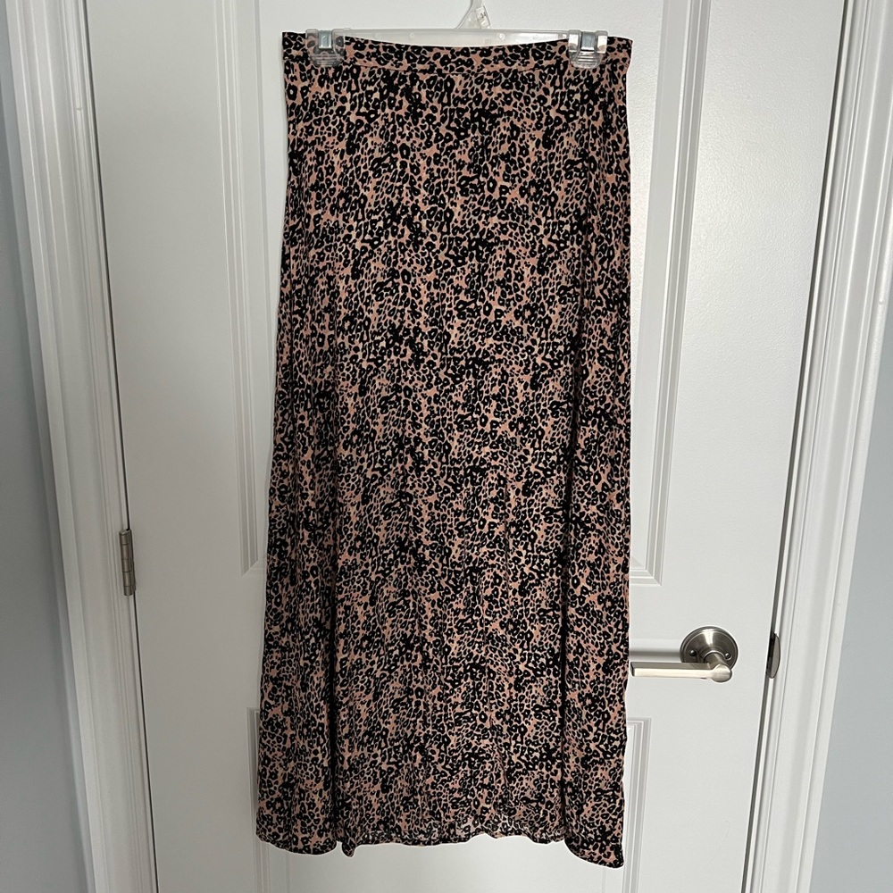 NWT Suzy Shier Animal Print Midi Skirt - Picture 2 of 8